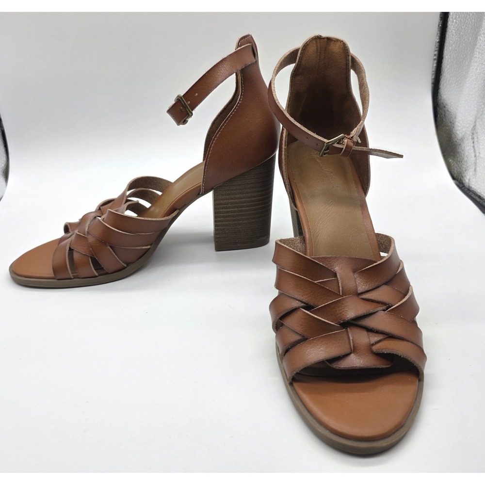 Universal Thread Strappy Sandals Brown Heels Ankl… - image 4